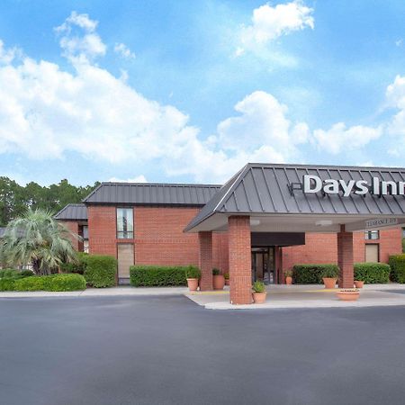 Days Inn By Wyndham Statesboro Buitenkant foto