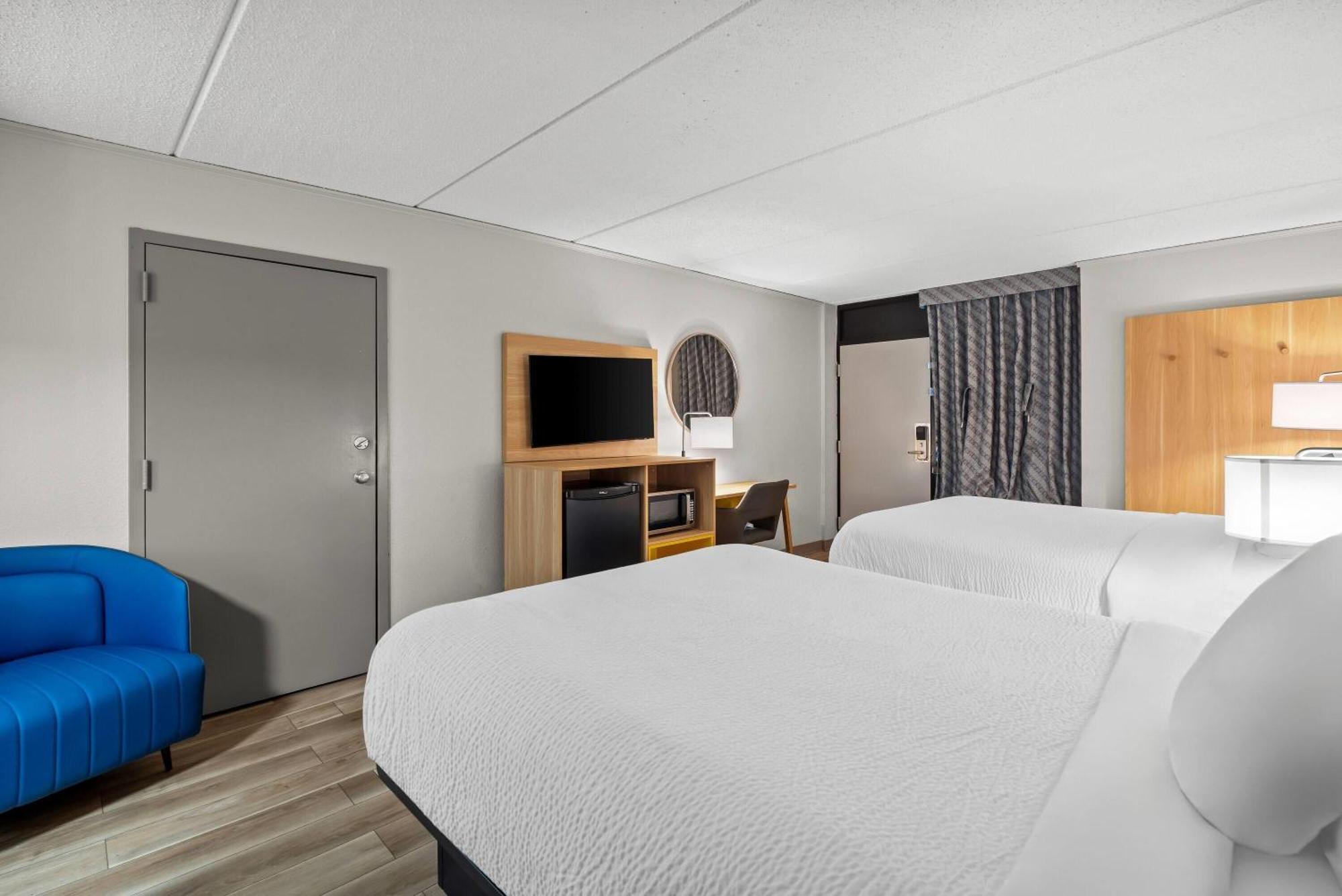 Days Inn By Wyndham Statesboro Buitenkant foto