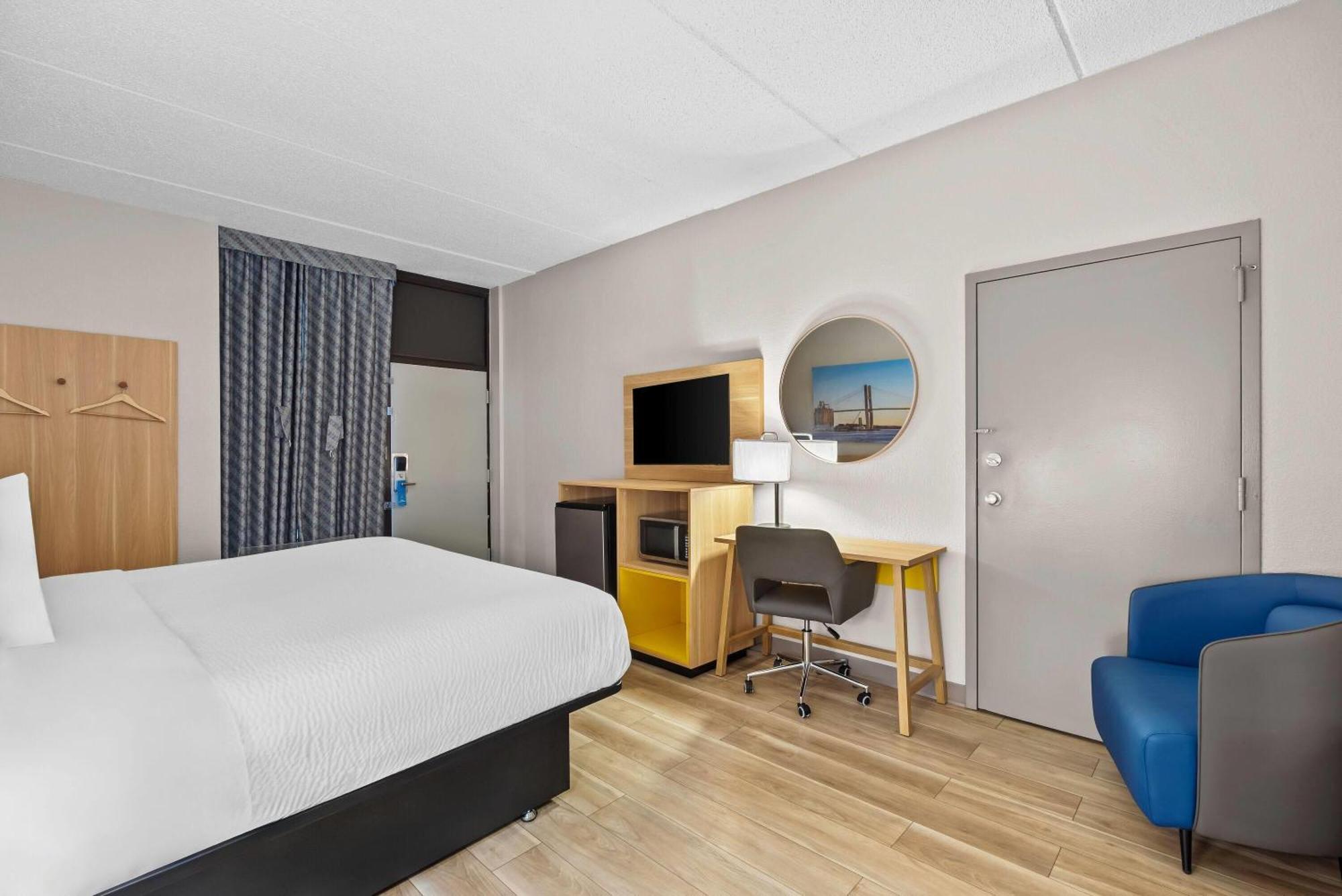 Days Inn By Wyndham Statesboro Buitenkant foto
